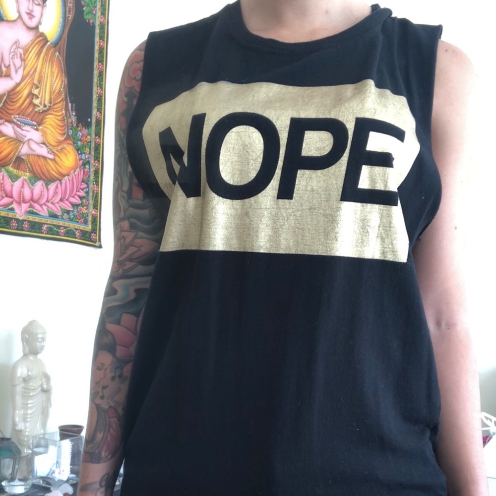 Black and Golden NOPE T-shirt! Forever 21 - Picture 2 of 3
